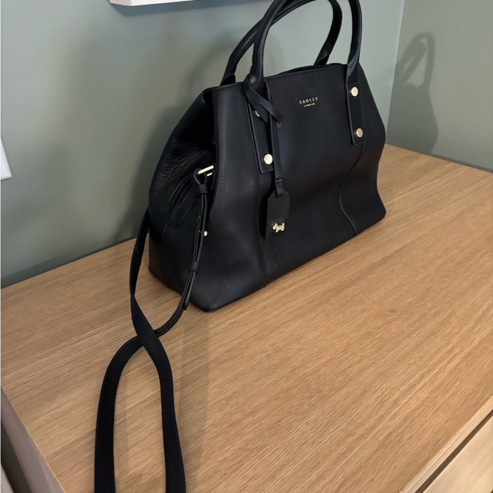 RADLEY London black leather bag